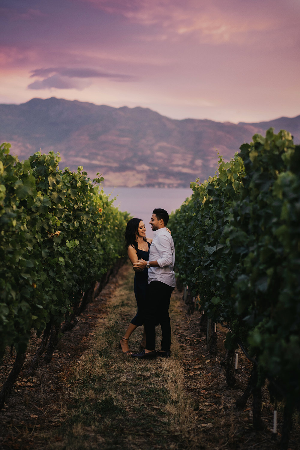 engagement session at quails gate winery