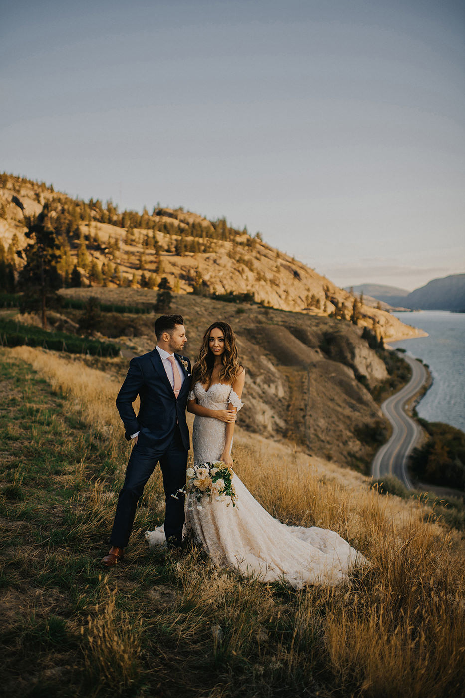 Painted Rock Winery wedding couple in the Penticton