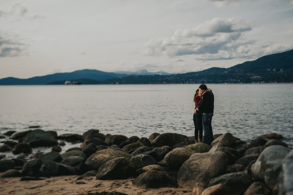 Stanley Park Engagement - Vancouver Photographer_0025